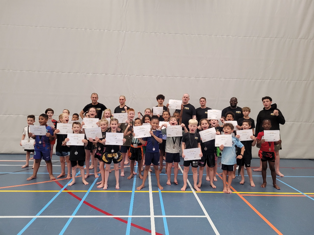 Iedereen geslaagd voor examens!