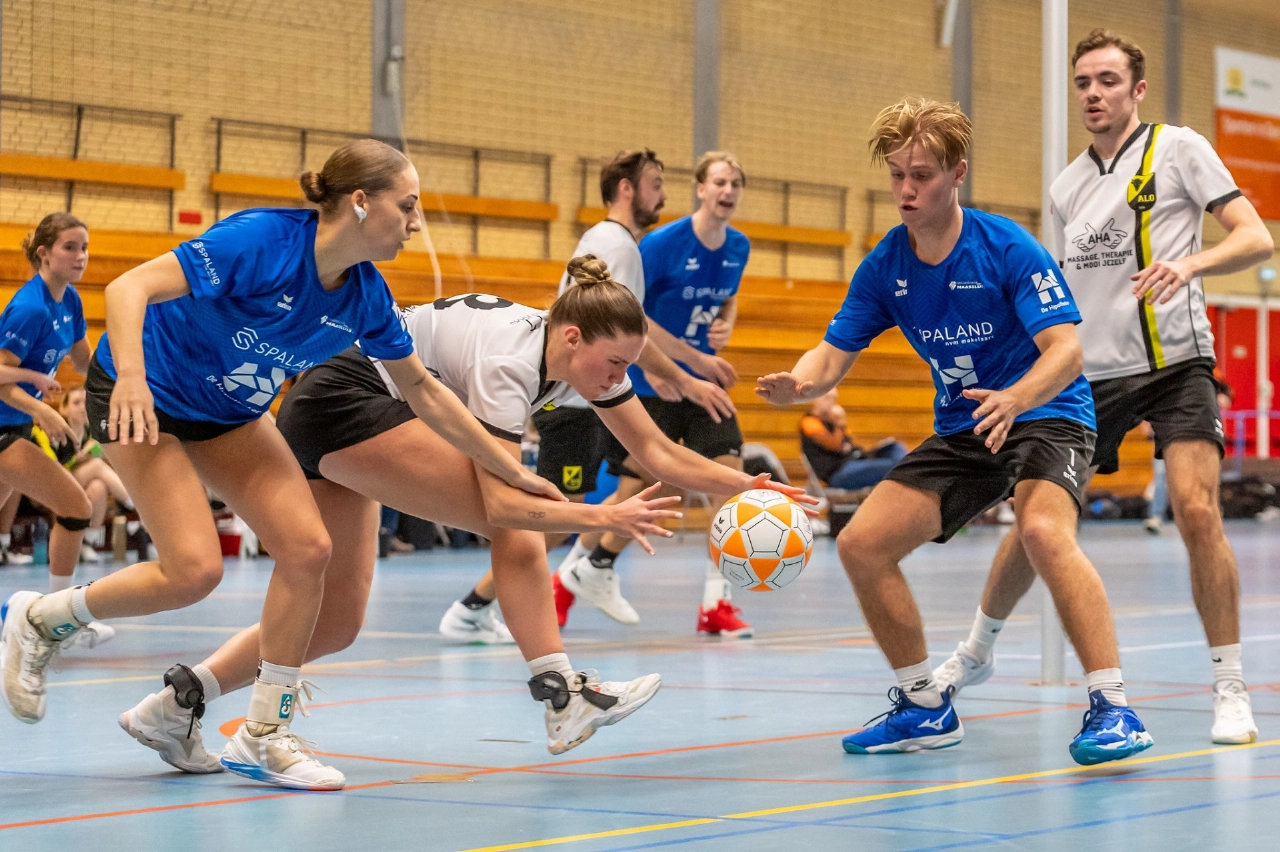 Korfballers Maassluis starten zaalseizoen met winst