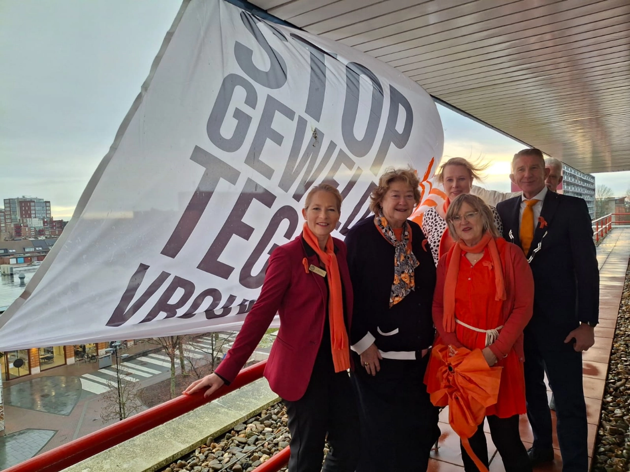 Ook Maassluis steunt actie Orange the World