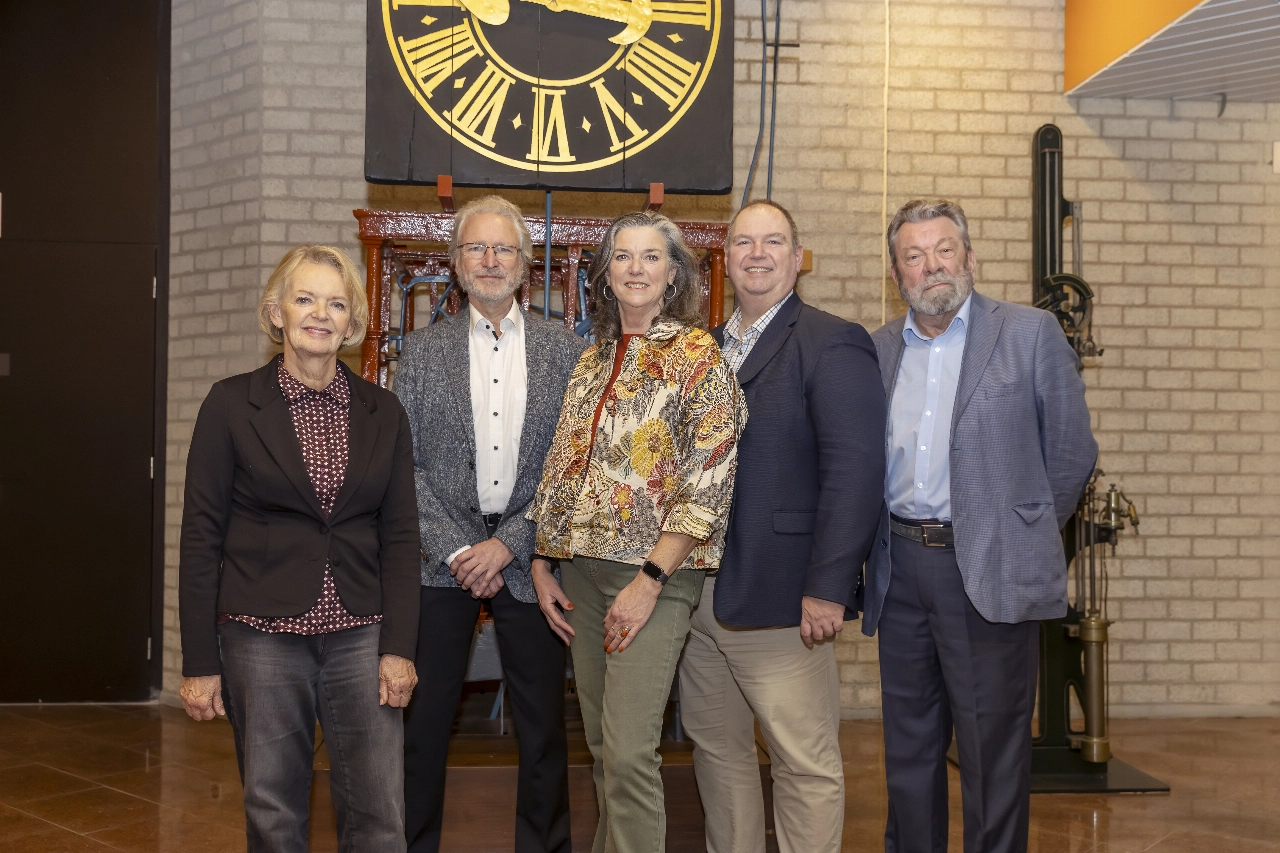 Wisseling van de wacht bij Culturele Raad Maassluis