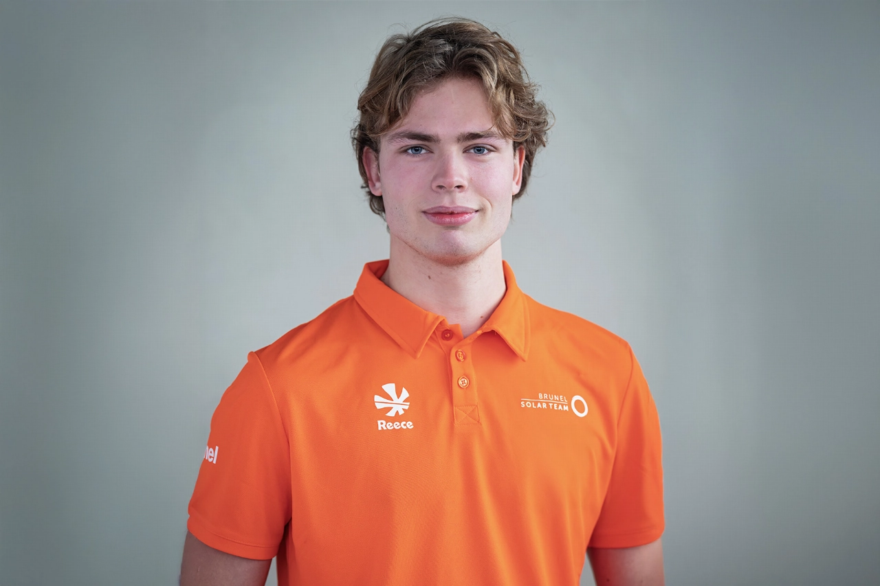 Maassluizer Hugo Spaan werkt mee aan zonneauto voor historische race