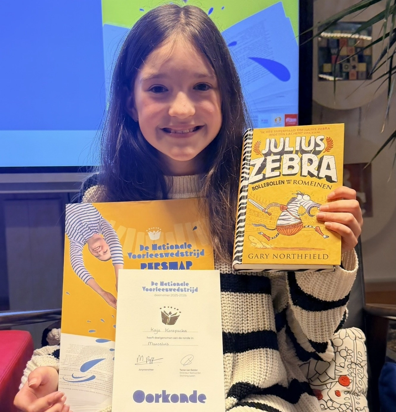 Maassluise Kaja wint lokale voorronde van Nationale Voorleeswedstrijd