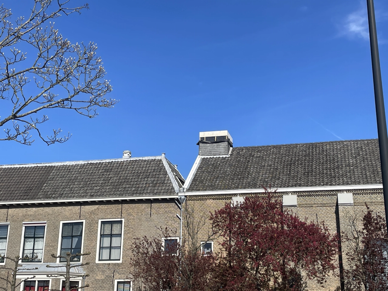 Schuurkerkje tijdelijk zonder torenspits vanwege restauratie