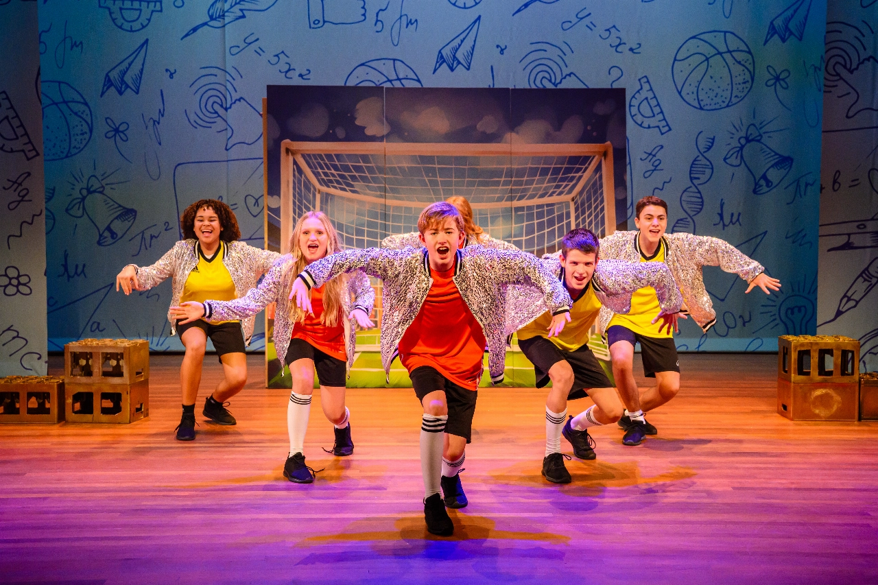 NPO Zapp-hit De Eindmusical brengt allergrootste Junior Songfestival-hits naar de Stadsgehoorzaal