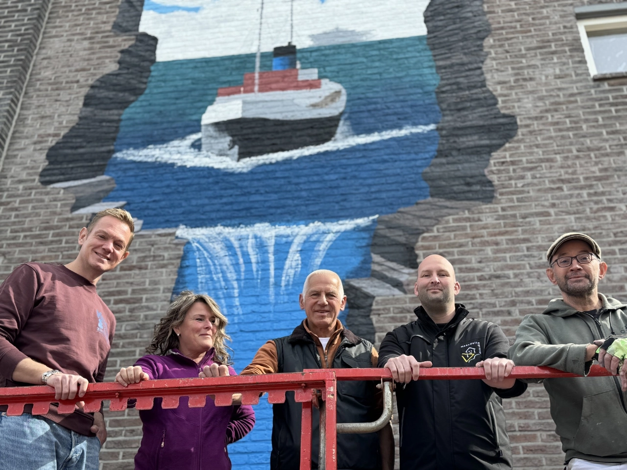 Maritieme muurschildering in Taanschuurpolder voltooid