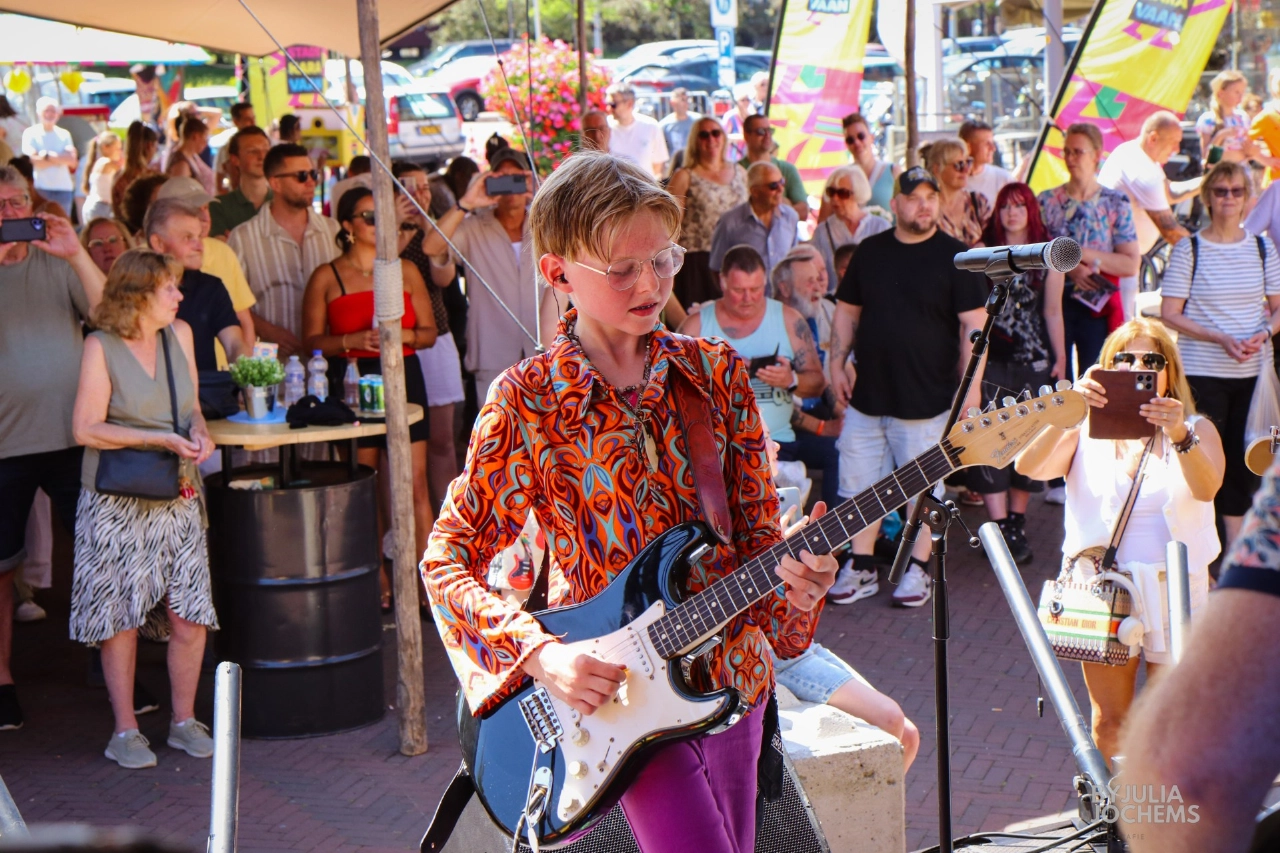 Drukbezocht Stadskaravaan festival op het Van HogendorpKwartier