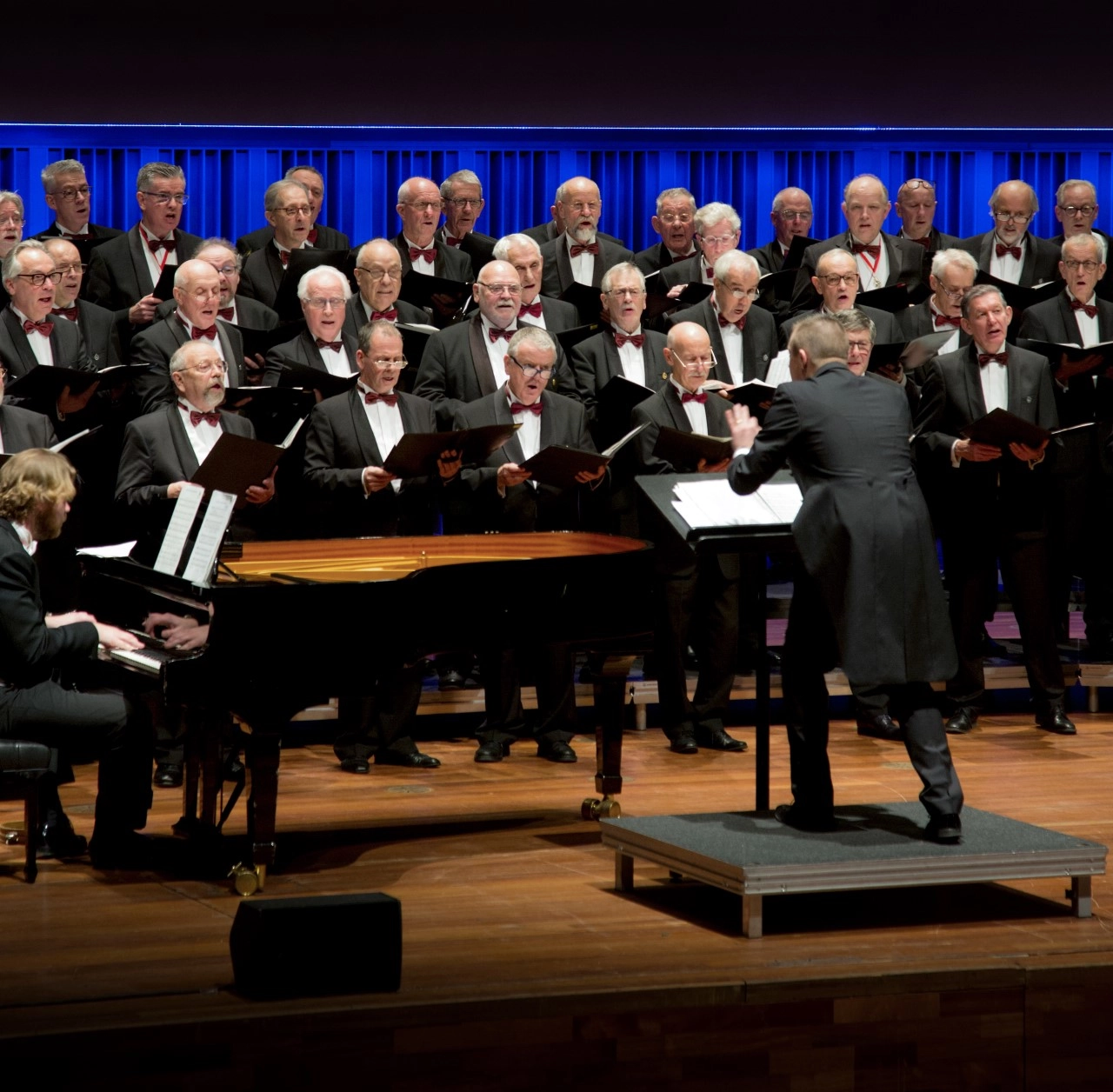 Laat je verrassen door ‘Mastreechter Staar’ in Theater Koningshof