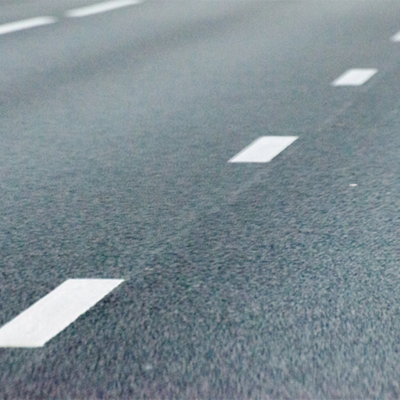 Elektrisch rijden? Vraag een laadpaal aan