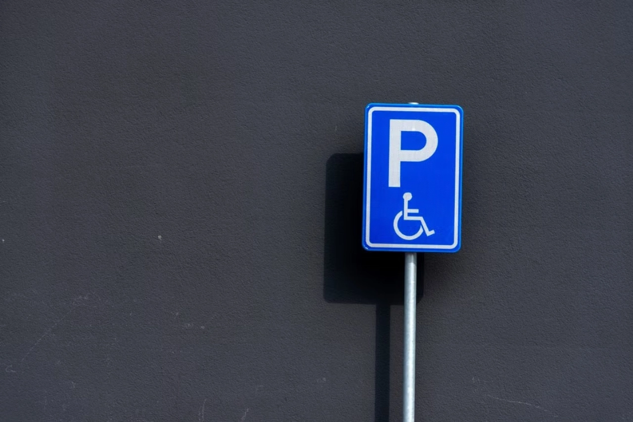 Voor aanvraag gehandicaptenparkeerkaart naar Capelle: VVD stelt vragen