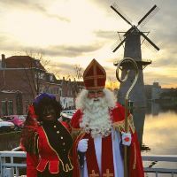 Cadeautjes of niet: Sinterklaas rijdt Schiedam niet stilletjes voorbij