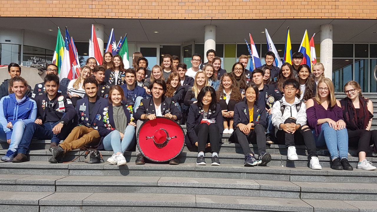 Veertig buitenlandse jonge gasten in Schiedam