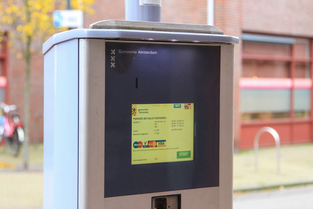 Amsterdams onheil afwenden: parkeerpenningen betalen