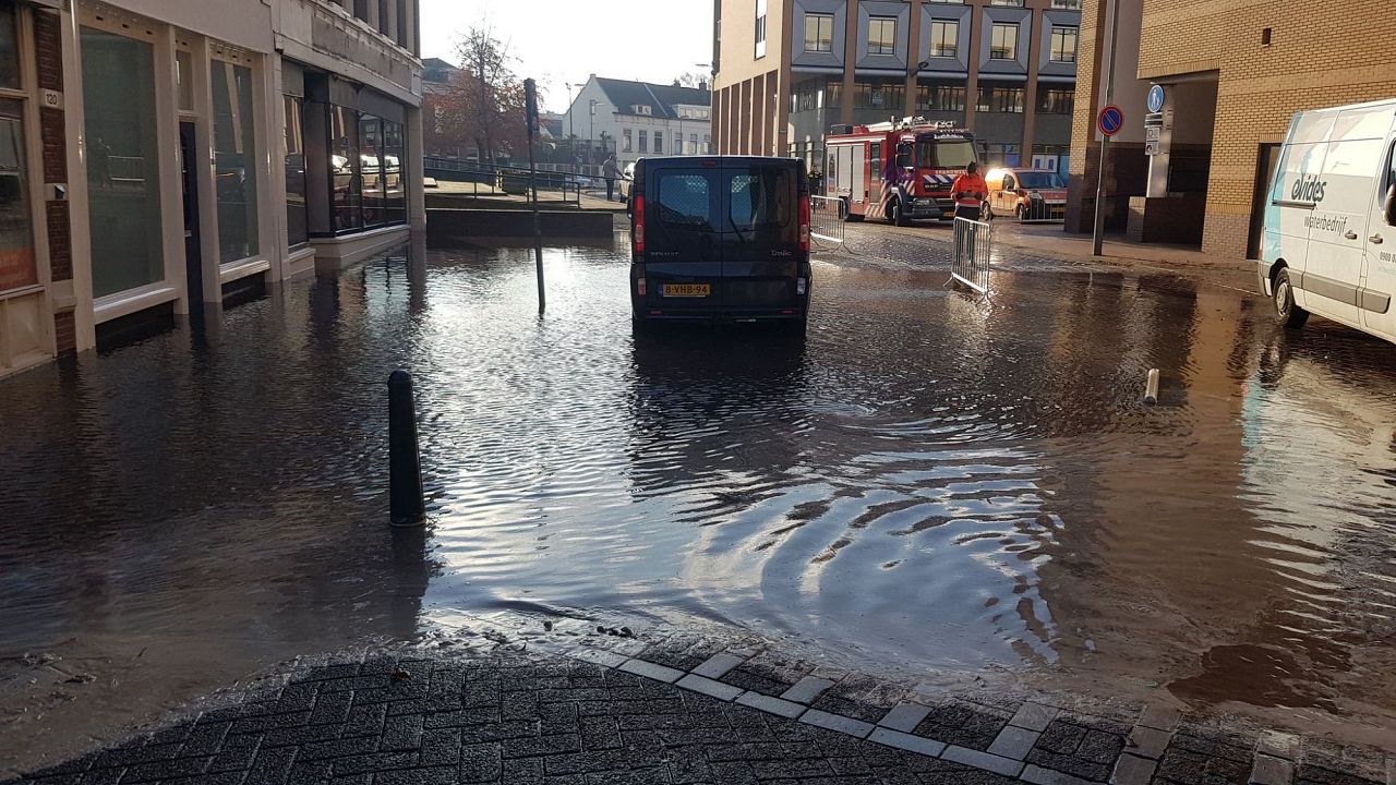 Watervloed in Emmastraat