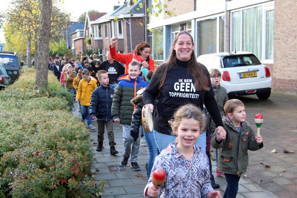 Onderwijsstaking in Schiedam: 'Ik ben geen topprioriteit'