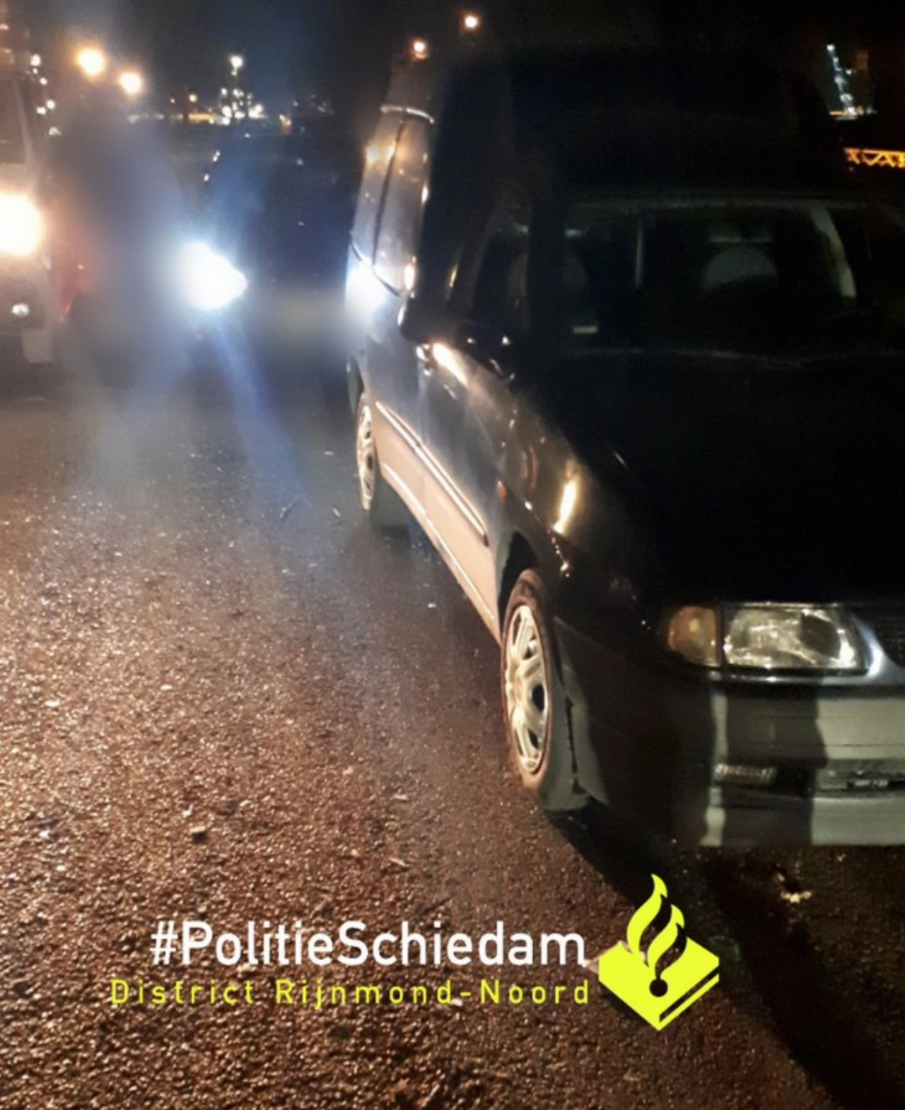 Politie bekeurt asociaal rijgedrag Maasboulevard