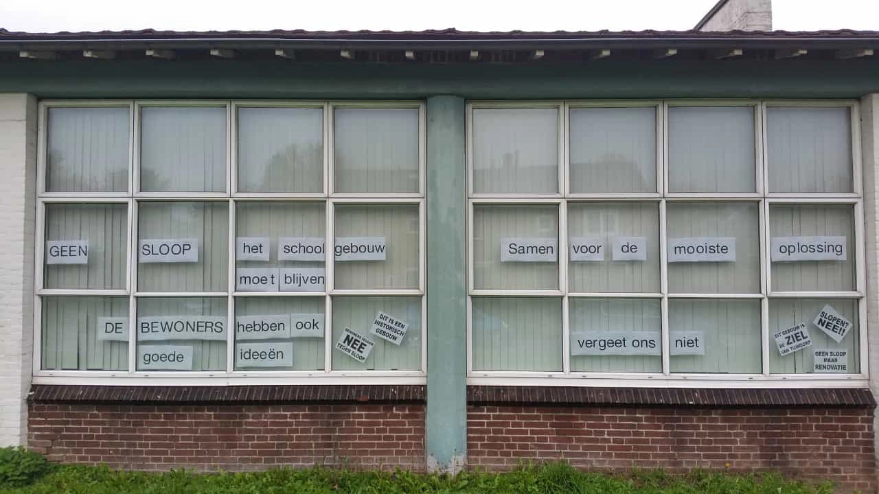 Tuindorp protesteert tegen sloop Sint Martinusschool