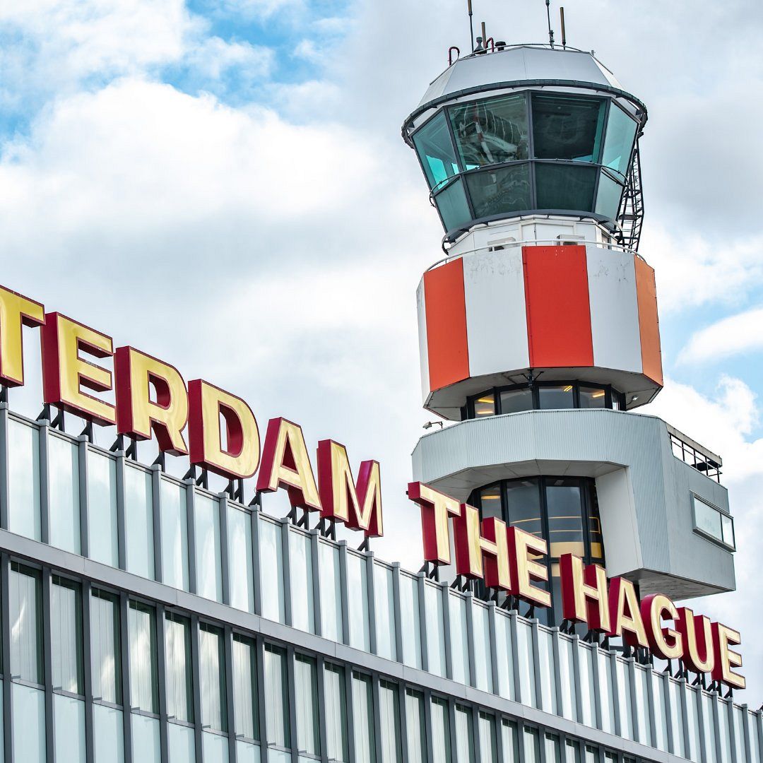 Grote daling van aantal vliegtuigbewegingen Rotterdam
