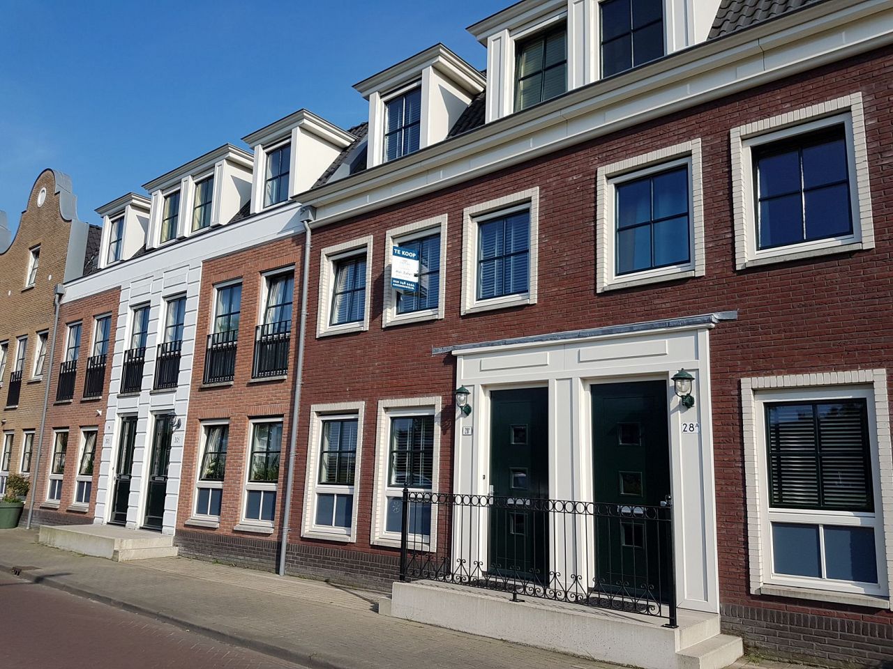 Overbieden op koophuis is in Schiedam schering en inslag