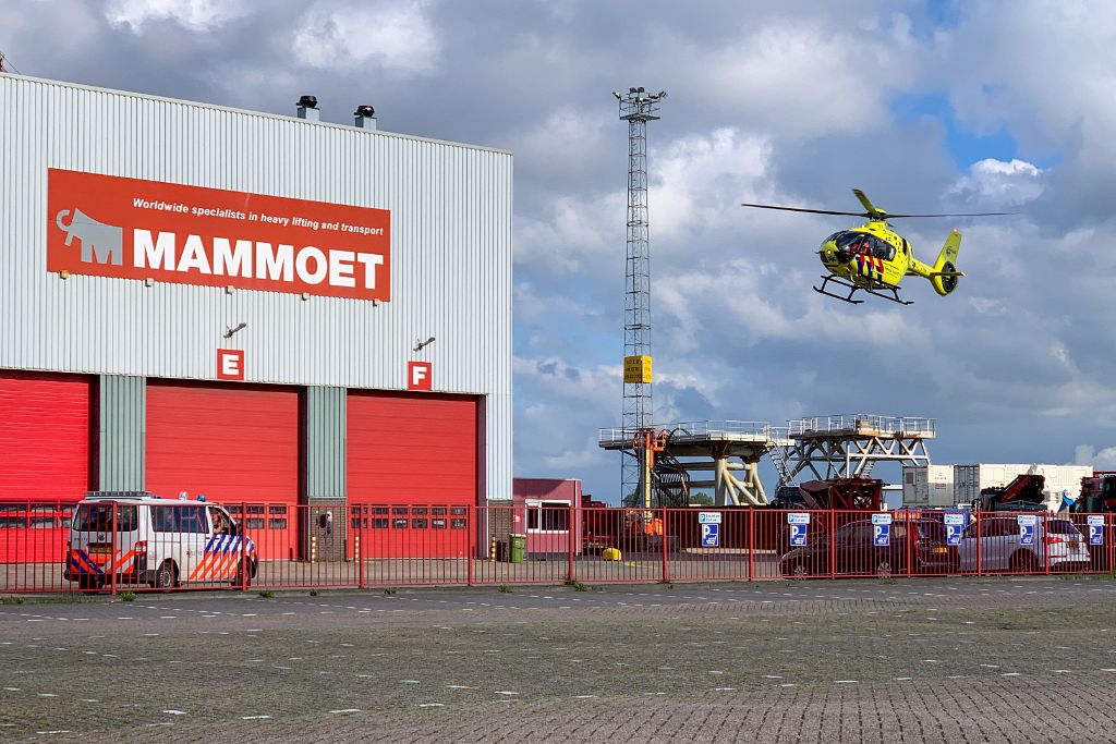 Traumahelikopter ingezet bij incident op bedrijfsterrein
