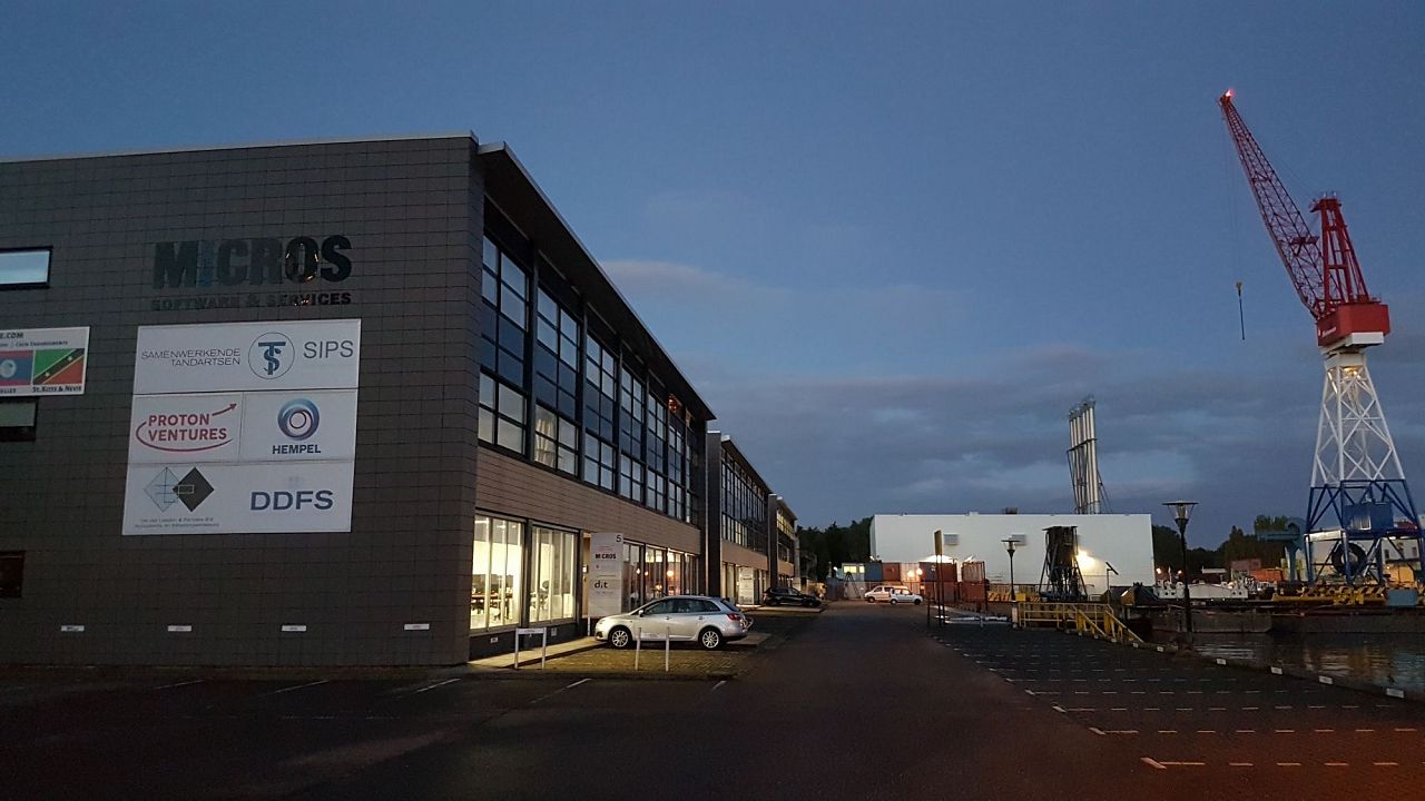 Micros neemt Rotterdamse branchegenoot over