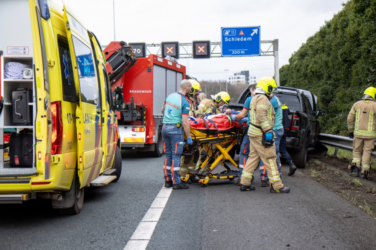 Automobilist gewond bij ongeval op A20