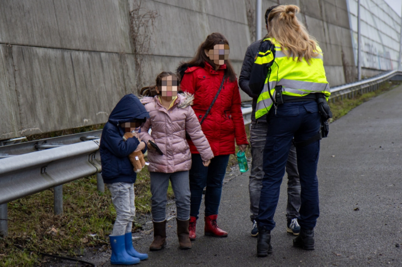 Roekeloze automobilist veroorzaakt aanrijding en vlucht