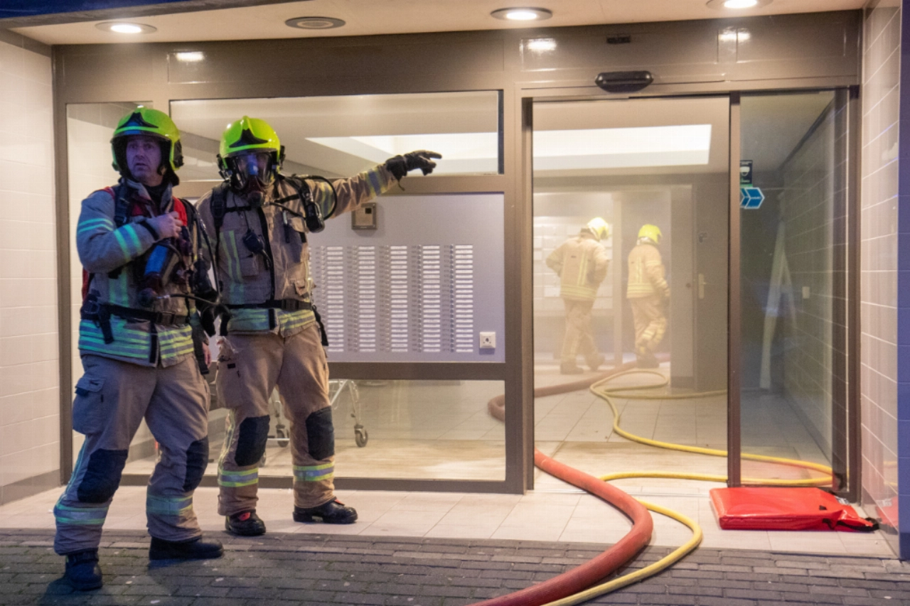 Rook door Bachpleinflat