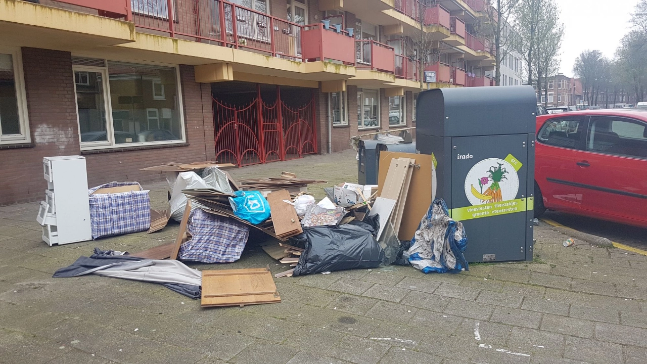 Snappen die mensen het niet, of hebben ze de pik op me?