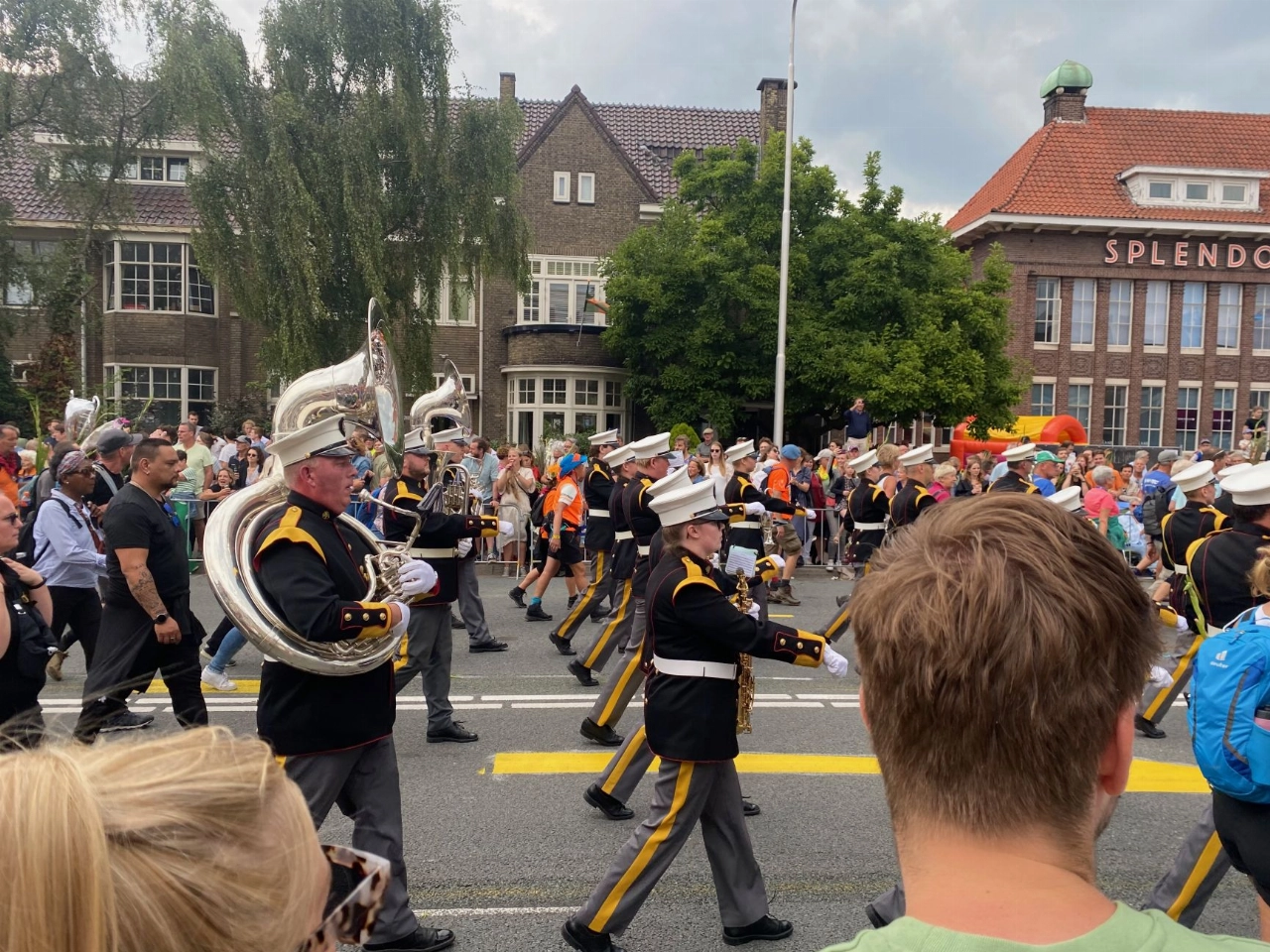 Rijnmondband deelt in Nijmeegse feestvreugde