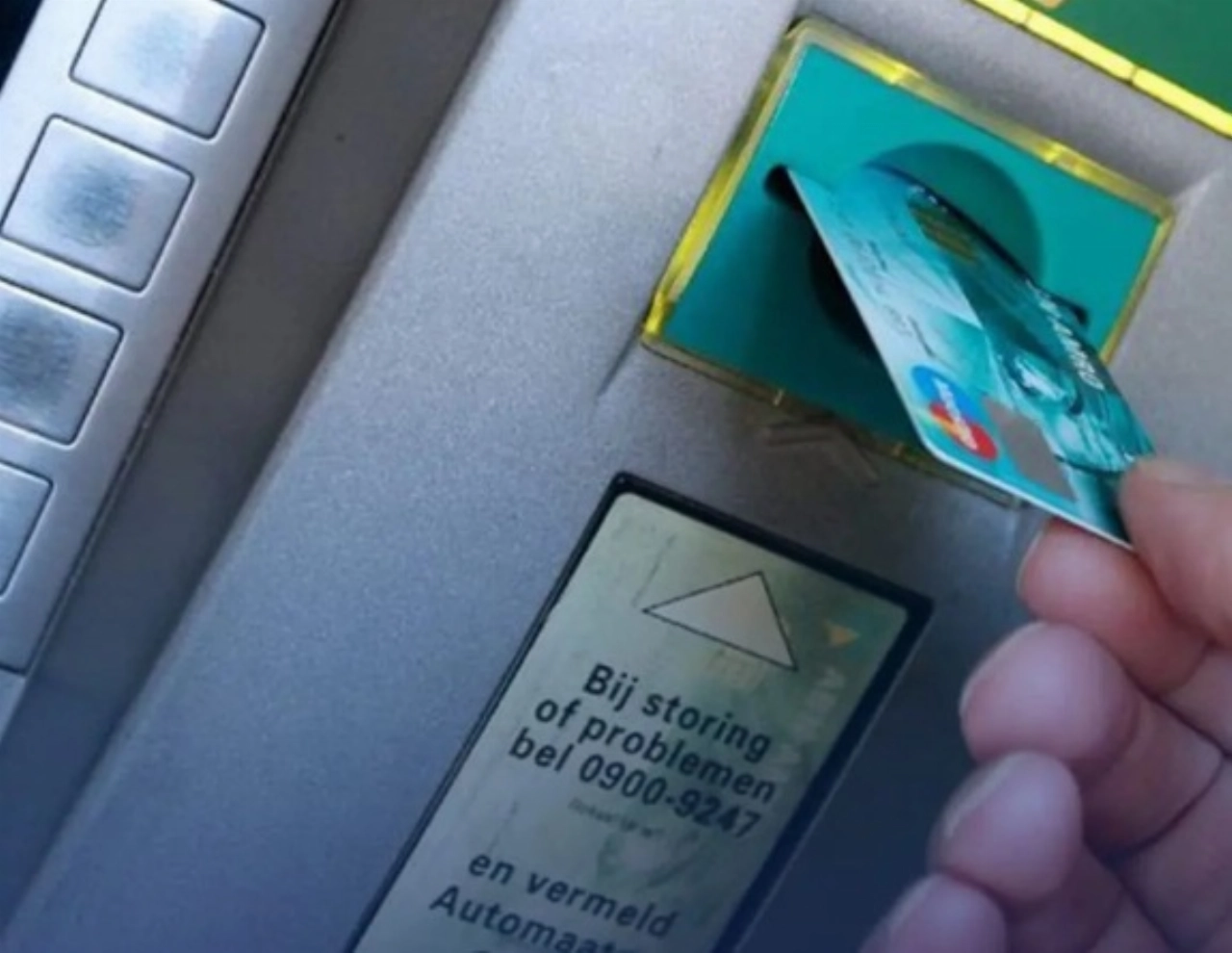 'Pinpasfraude' mondt uit in huilen van het lachen