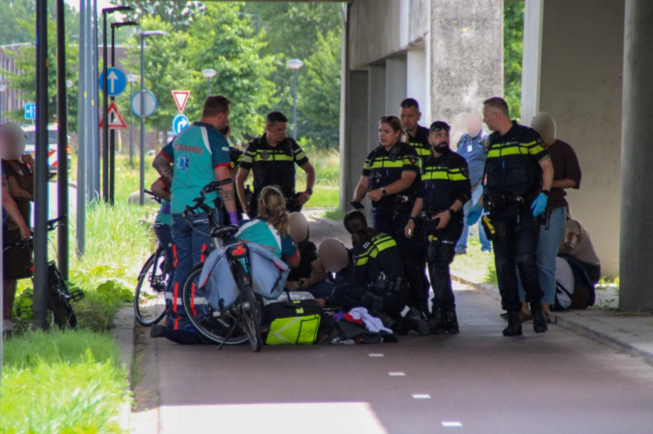 Jongen zwaargewond na val met fiets