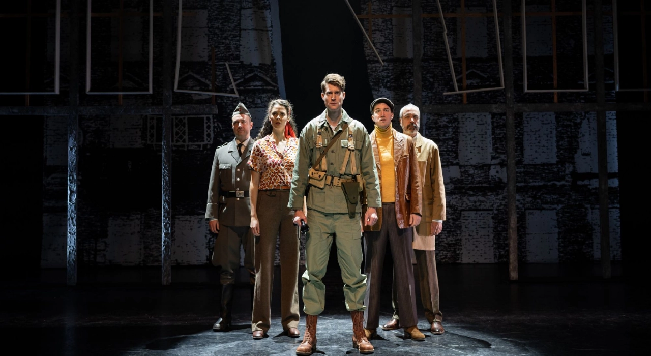 Checkpoint Charlie, over de muur die verdeelt én verbindt