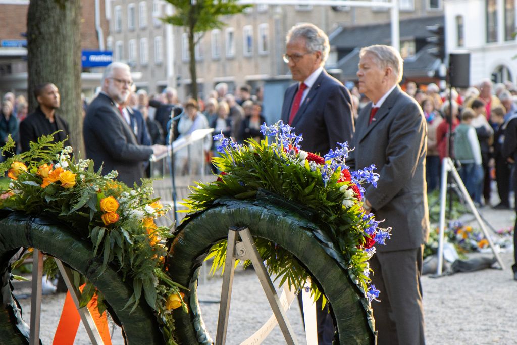 Schiedam herdenkt oorlogsslachtoffers