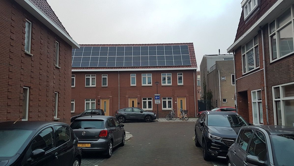 Forse groei aantal daken met zonnepanelen in Schiedam