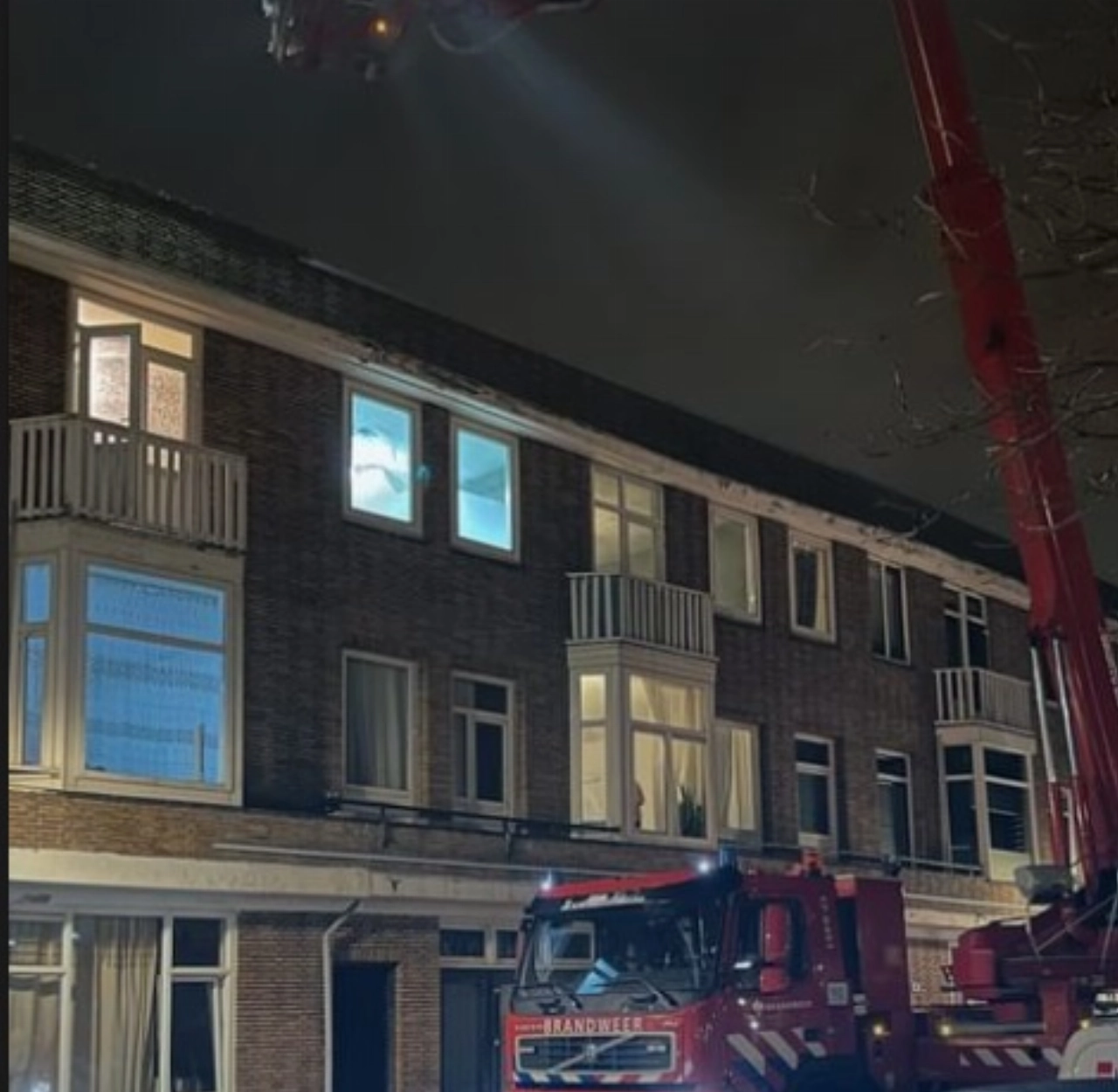 Groot gat in dak aangetroffen