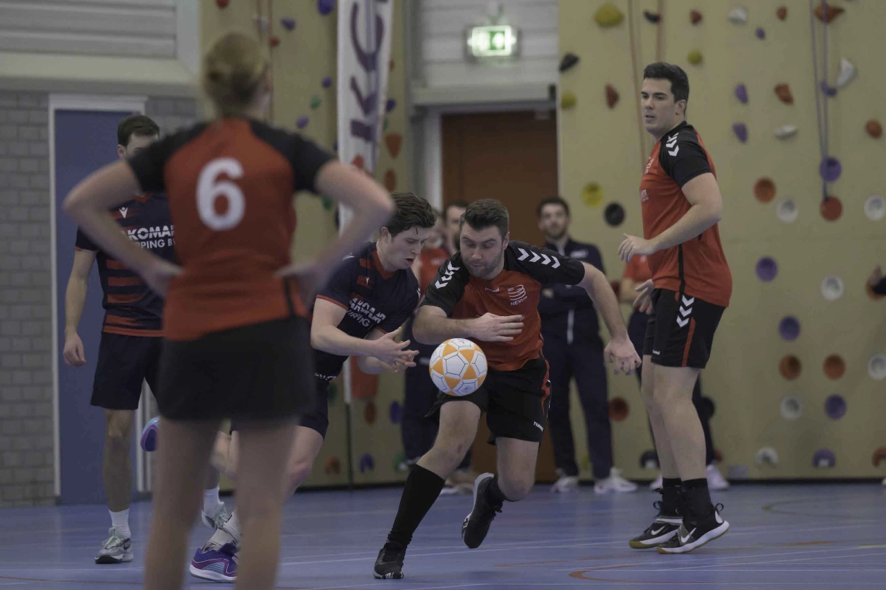 Doelpuntenregen bij Nexus