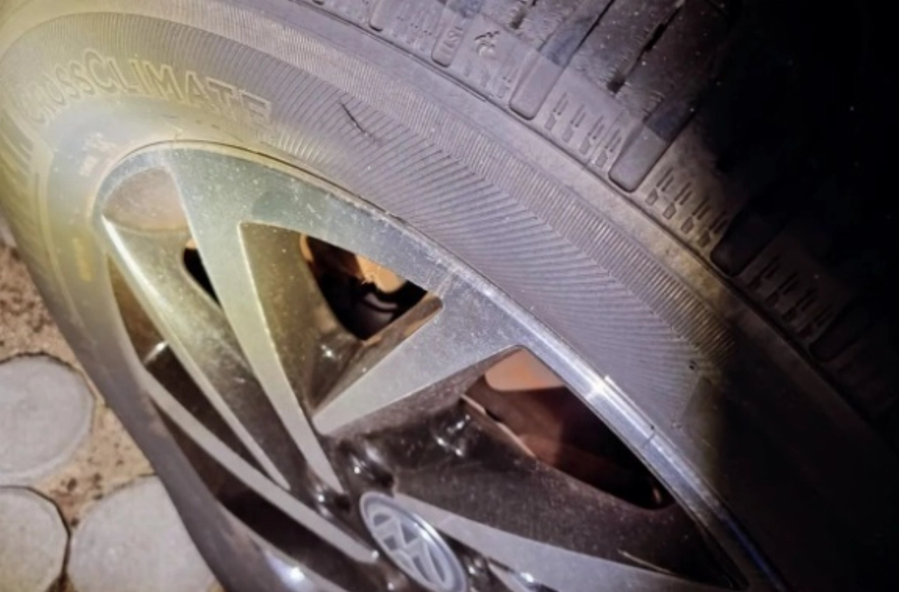 Politie over zaak bandenprikker: 'Aangifte doen loont!'