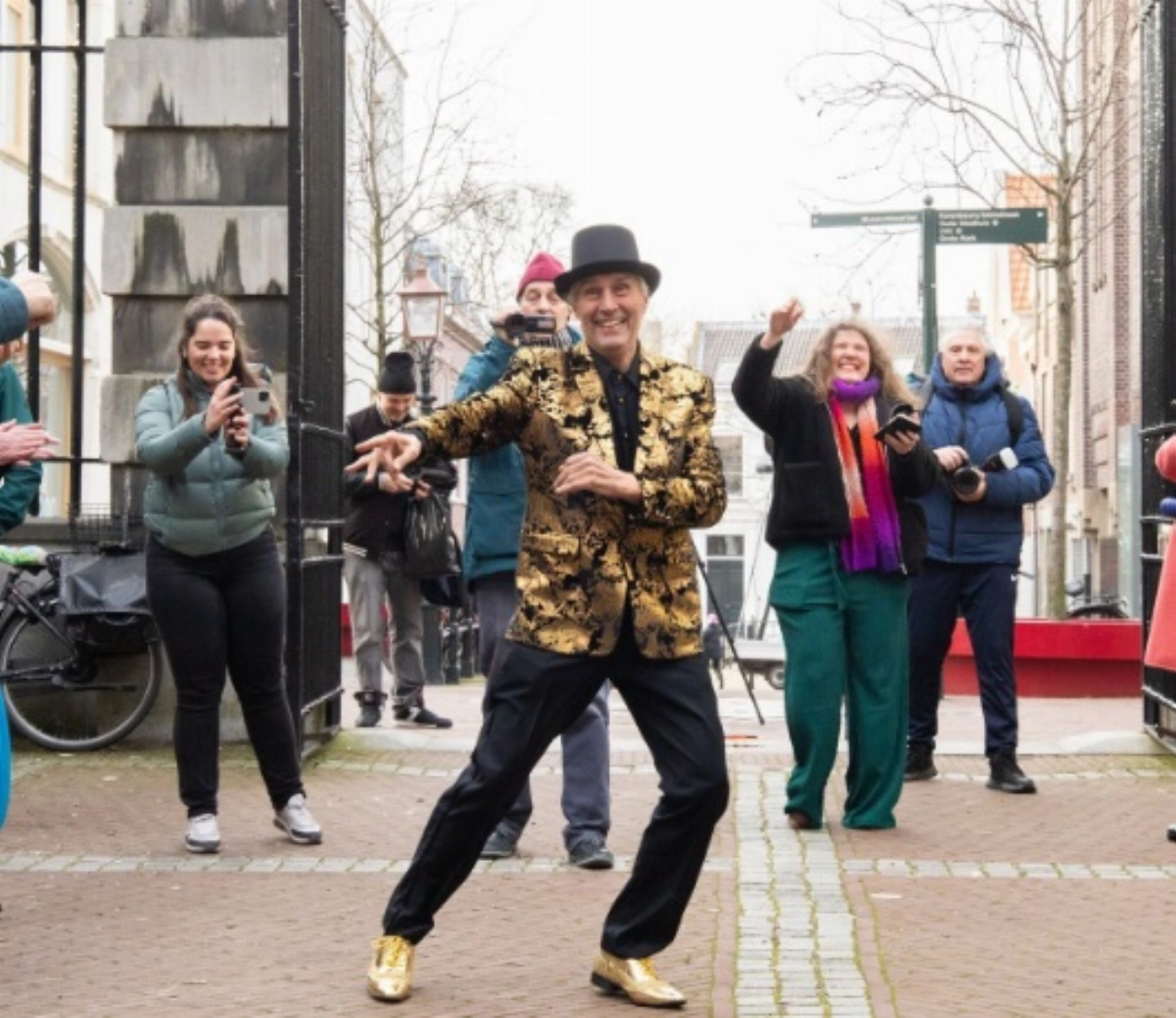 Kunstenaar viert tachtigste verjaardag in museumkapel