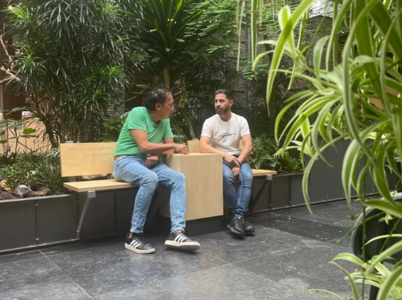 Bibliotheek is op zoek naar taalcoaches