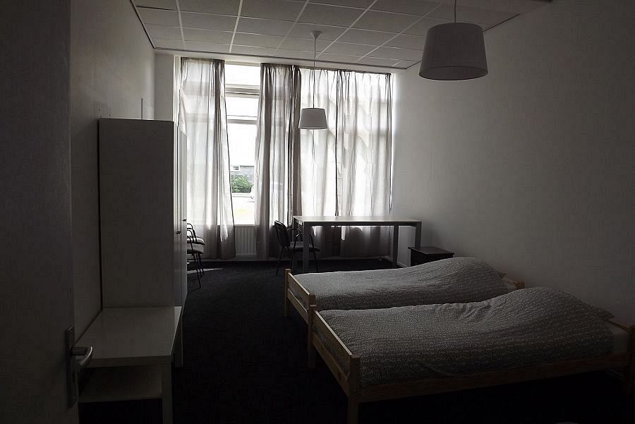 Hoe reëel zijn 376 asielplekken in Schiedam?