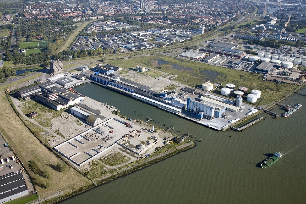 DHG verkoopt terrein voormalige Aliphos fabriek Vlaardingen