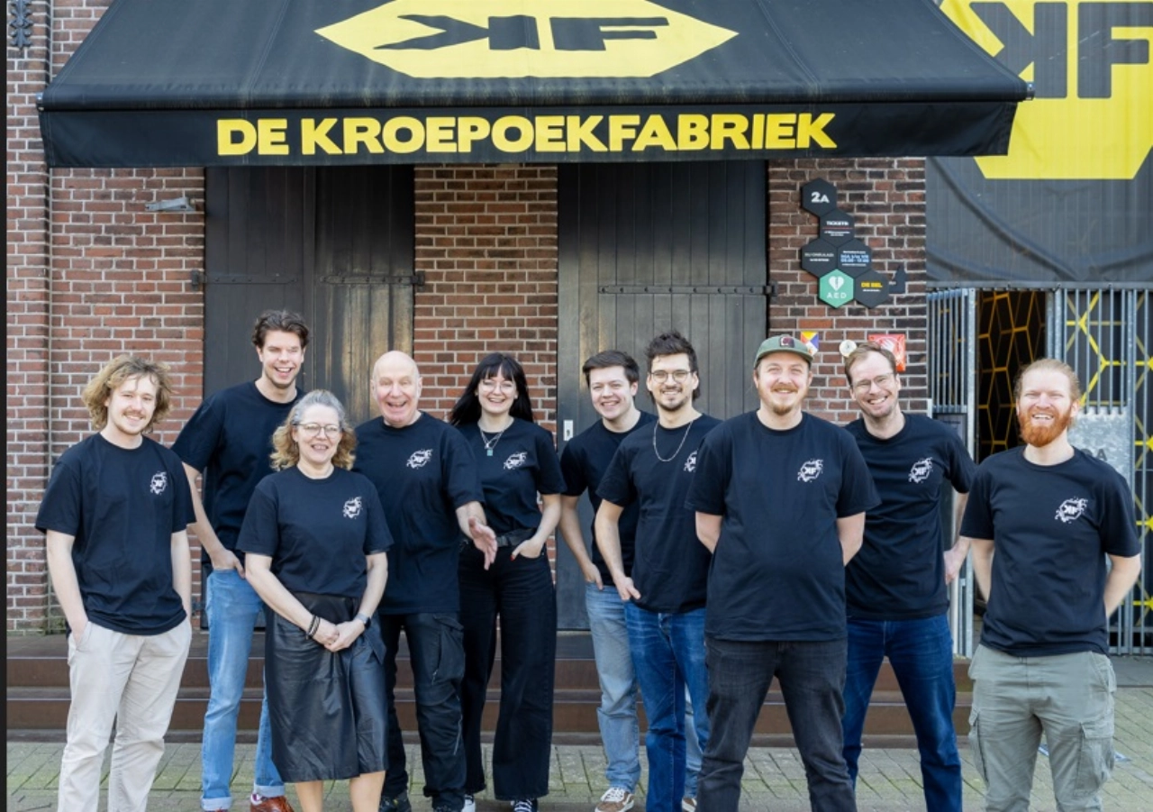 De Kroepoekfabriek pakt uit met jubileum