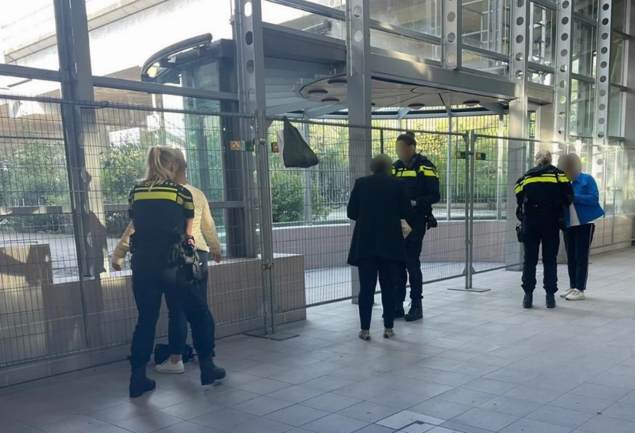 Actie preventief fouilleren op station