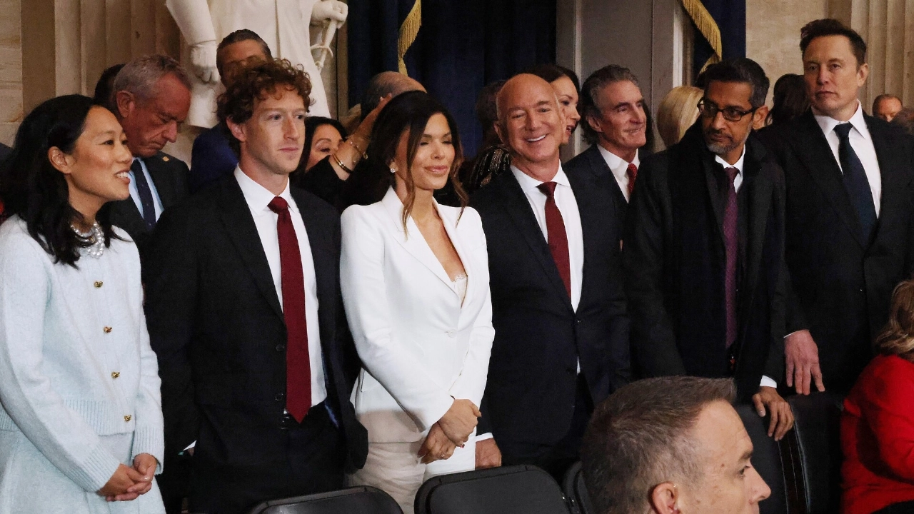 Zie ze zitten op de eerste rij - wat doen ze vandaag?