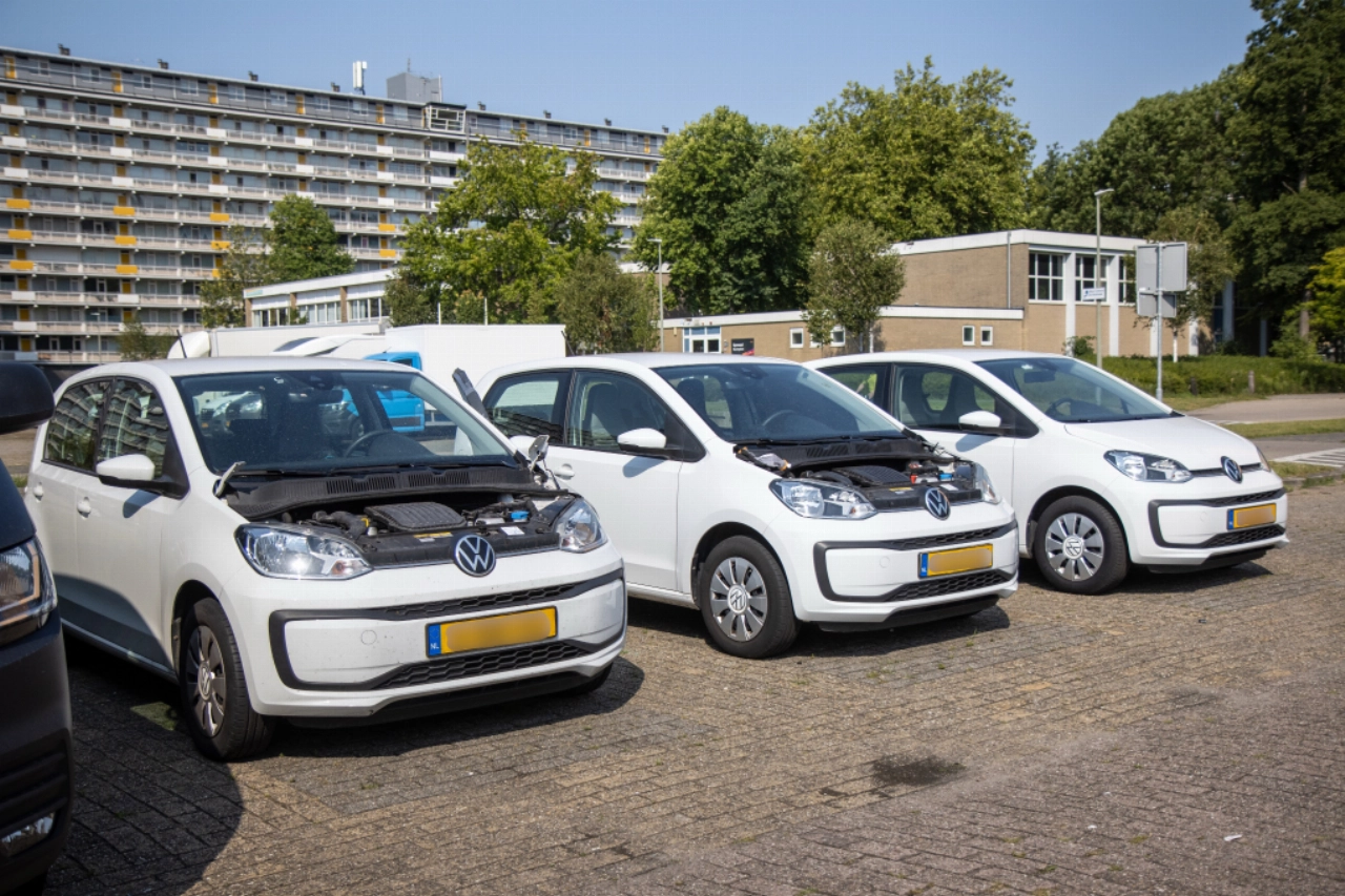 Auto-onderdelen op bestelling gestolen