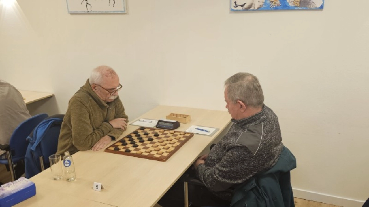 Damclub Schiedam krijgt 'pak rammel'