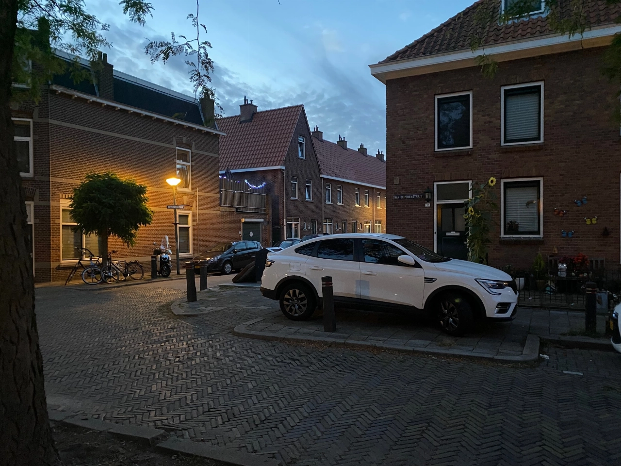 Petitie: pak parkeerproblemen Fabribuurt nu echt aan!