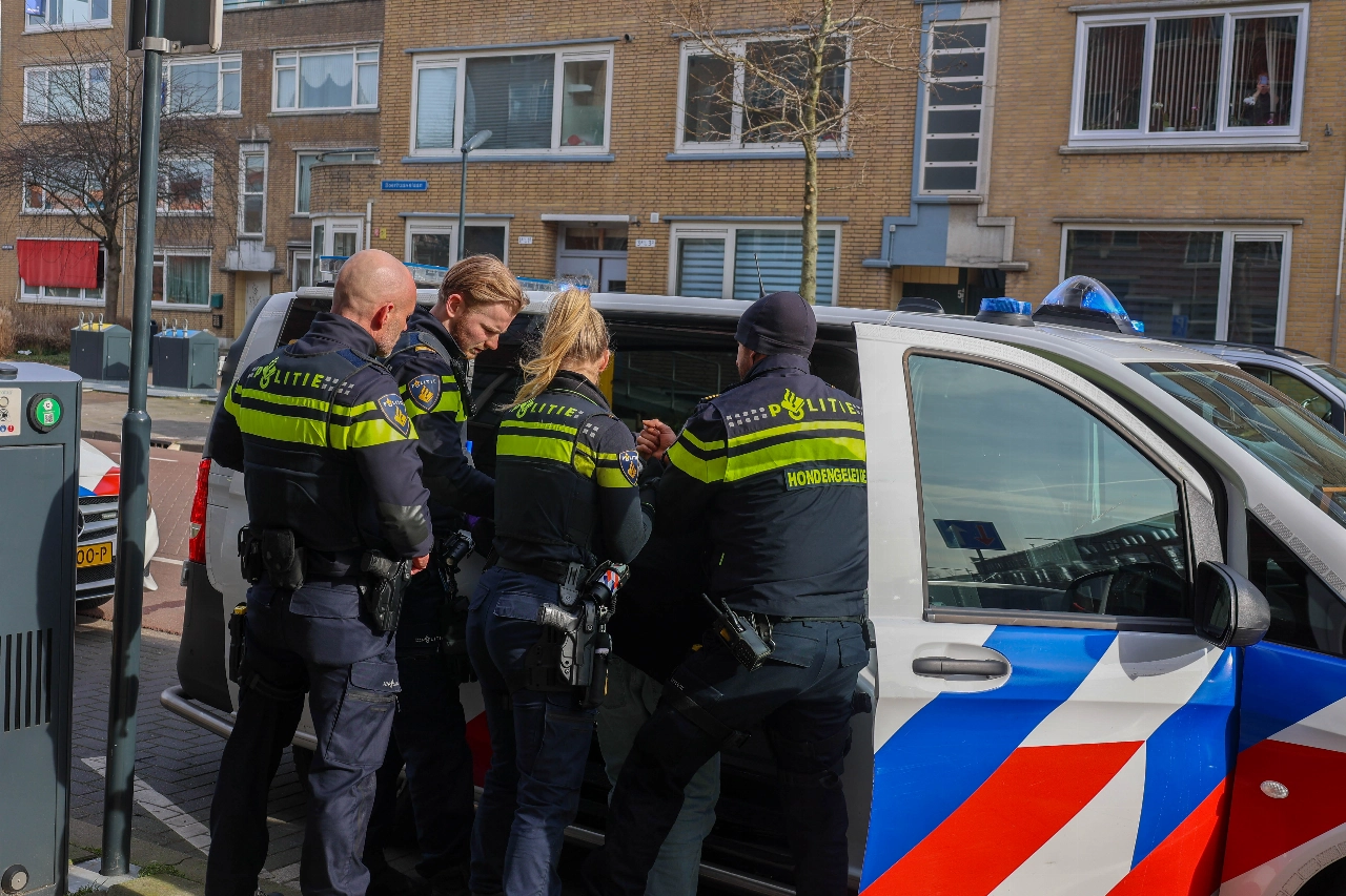 Aanhouding na overlast in de Boerhaavelaan