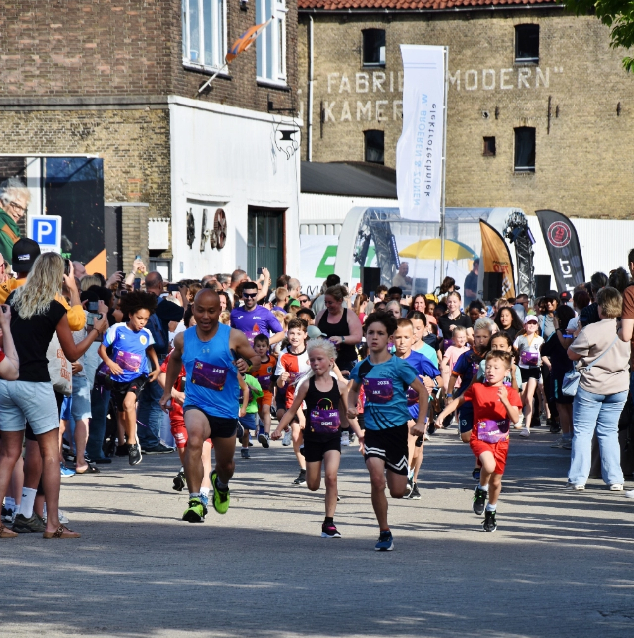 In beeld: goed bezochte FunRun