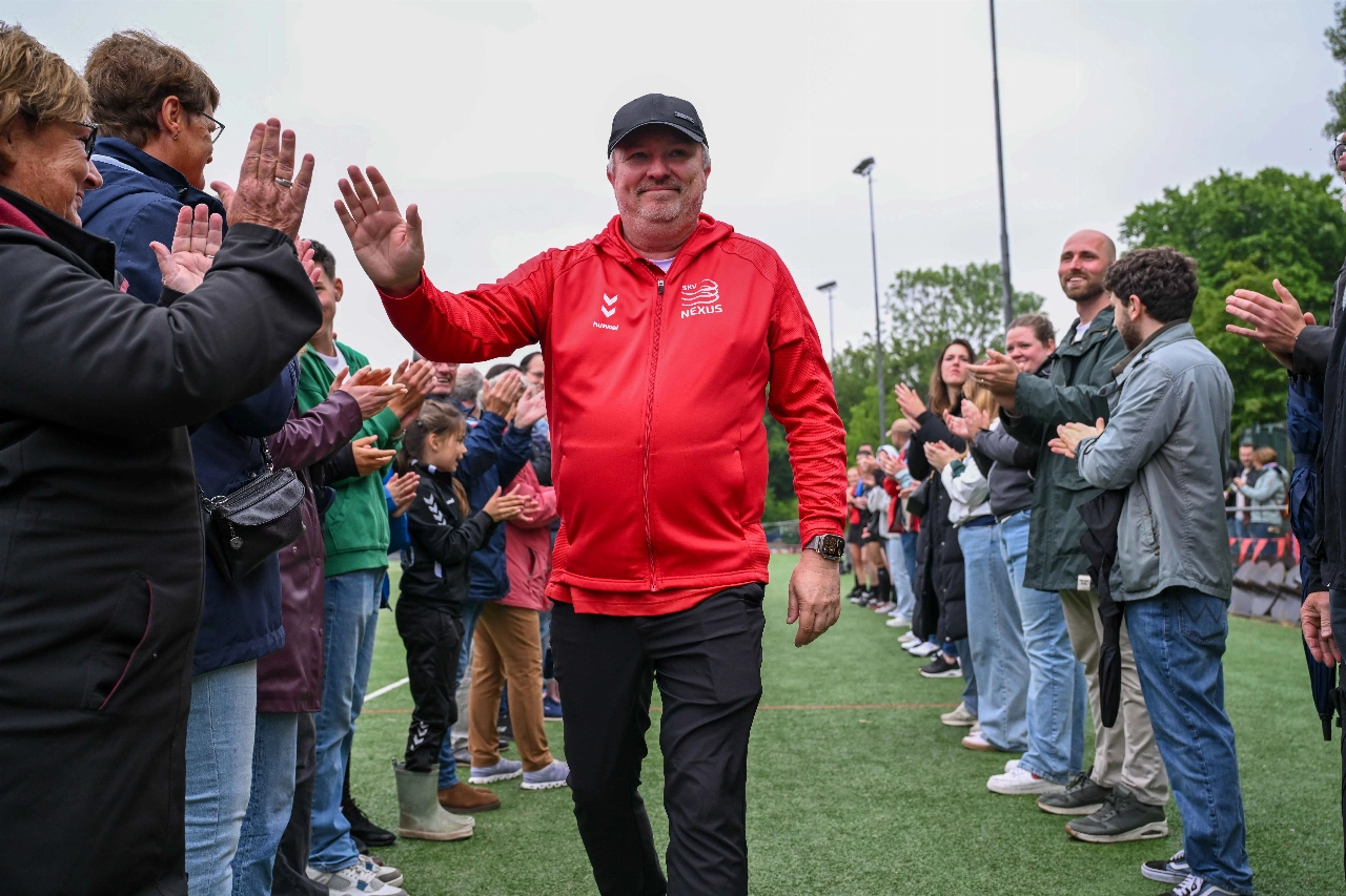 Verlies van Nexus bij afscheid van drie spelers en trainer